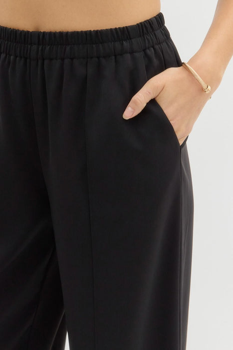 Front Seam Pull-On Pant